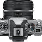 Nikon Z fc con lente de zoom gran angular | Fotografías fotográficas compactas sin espejo de inspiración retro con lente